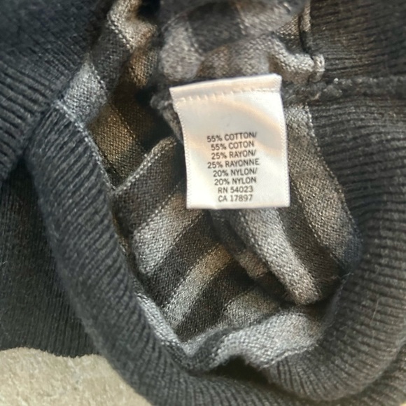 Banana Republic Fine Italian Merino Sweater Diagonal Striped Short Sleeve Top M - Picture 10 of 15